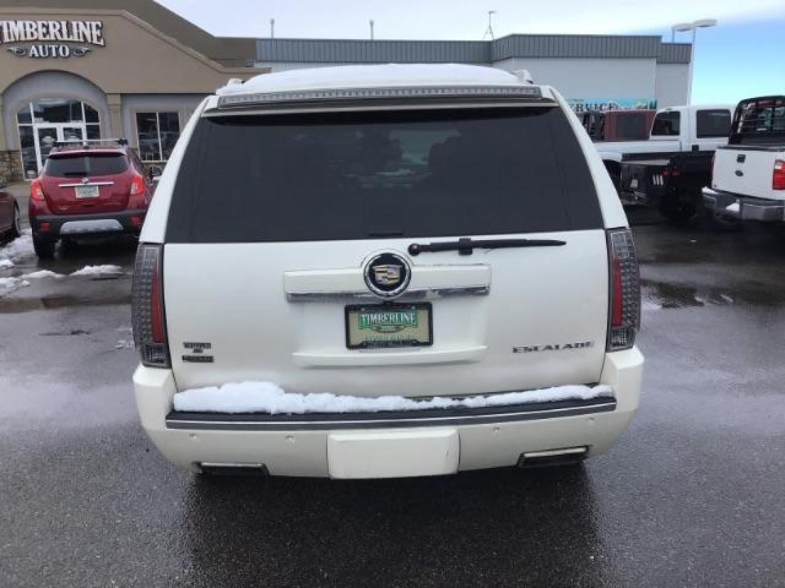 2012 WHITE /WHITE Cadillac Escalade AWD Luxury (1GYS4BEF2CR) with an 6.2L V8 OHV 16V FFV engine, 6-Speed Automatic transmission, located at 1235 N Woodruff Ave., Idaho Falls, 83401, (208) 523-1053, 43.507172, -112.000488 - Photo #3