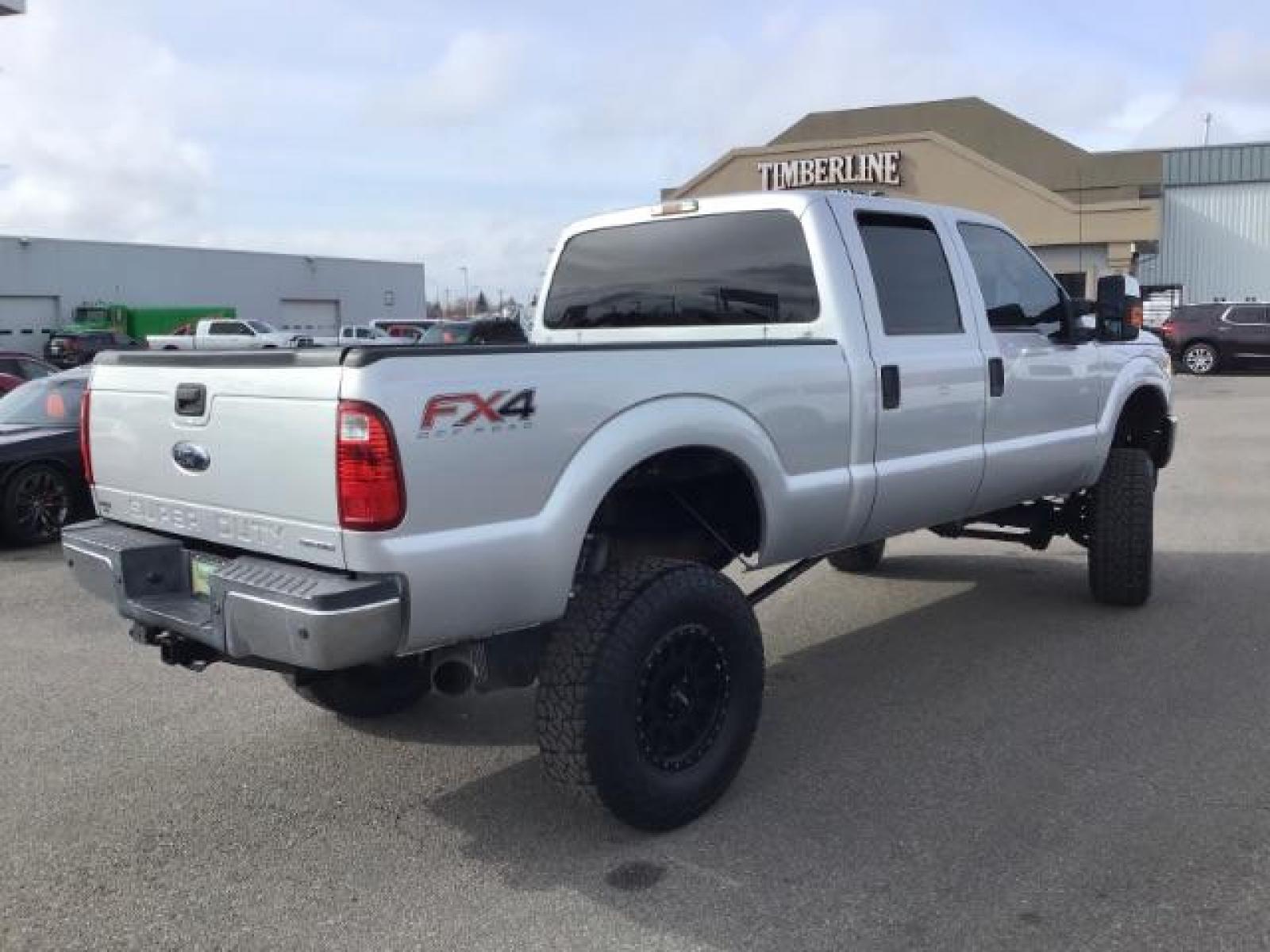 2013 /Steel Cloth Interior Ford F-250 SD XLT Crew Cab 4WD (1FT7W2B66DE) with an 6.2L V8 OHV 16V engine, 6-Speed Automatic transmission, located at 1235 N Woodruff Ave., Idaho Falls, 83401, (208) 523-1053, 43.507172, -112.000488 - Photo #4