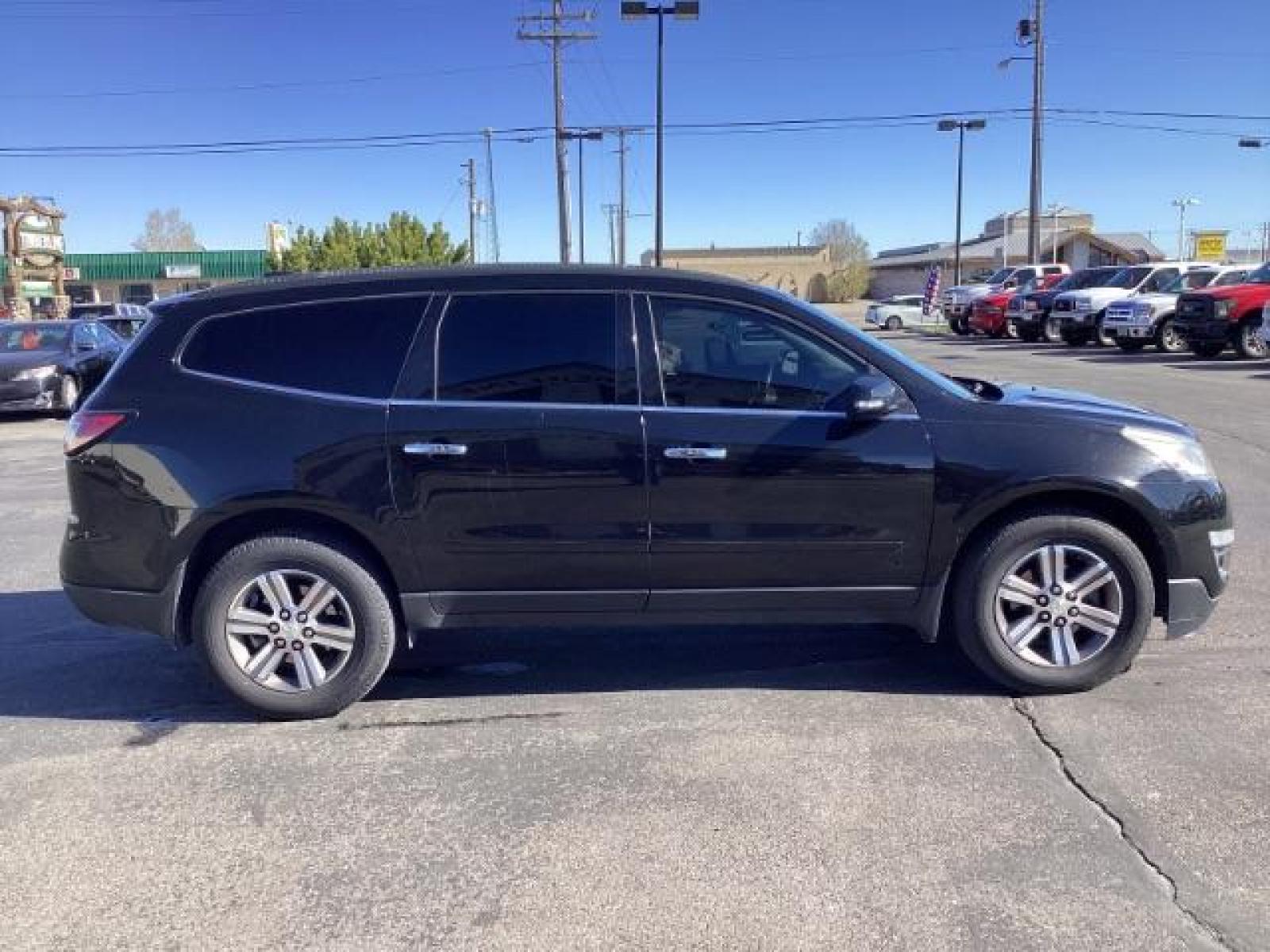 2017 Mosaic Black Metallic /Dark Titanium / Light Titanium, premium cloth Chevrolet Traverse 1LT AWD (1GNKVGKD8HJ) with an 3.6L V6 DOHC 24V engine, 6-Speed Automatic transmission, located at 1235 N Woodruff Ave., Idaho Falls, 83401, (208) 523-1053, 43.507172, -112.000488 - The 2017 Chevrolet Traverse 1LT AWD comes with a variety of features that enhance comfort, convenience, and safety. Here are some of the key features you can expect: All-Wheel Drive (AWD): Provides better traction and stability, particularly in adverse weather conditions or on rough terrain. 3.6L V - Photo #5