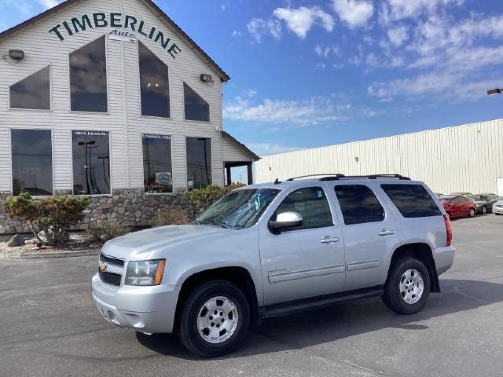 2012 SILVER Chevrolet Tahoe LT 4WD (1GNSKBE00CR) with an 5.3L V8 OHV 16V FFV engine, 6-Speed Automatic transmission, located at 1235 N Woodruff Ave., Idaho Falls, 83401, (208) 523-1053, 43.507172, -112.000488 - Photo #1
