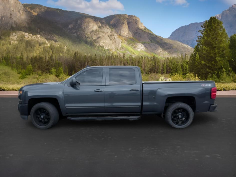 2017 GRAY /CLOTH Chevrolet Silverado 1500 (3GCUKREC1HG) with an 53 VORTEC engine, Automatic transmission, located at 1175 N Woodruff Ave, Idaho Falls, ID, 83401, 43.506901, -111.999657 - At Timberline Auto, finding a great deal on your next vehicle is always easy! Our experienced sales staff goal is to help find you the right vehicle at the right price! Our knowledgeable finance department has options for almost any credit score. We offer extended service contract options to prot- Photo#0