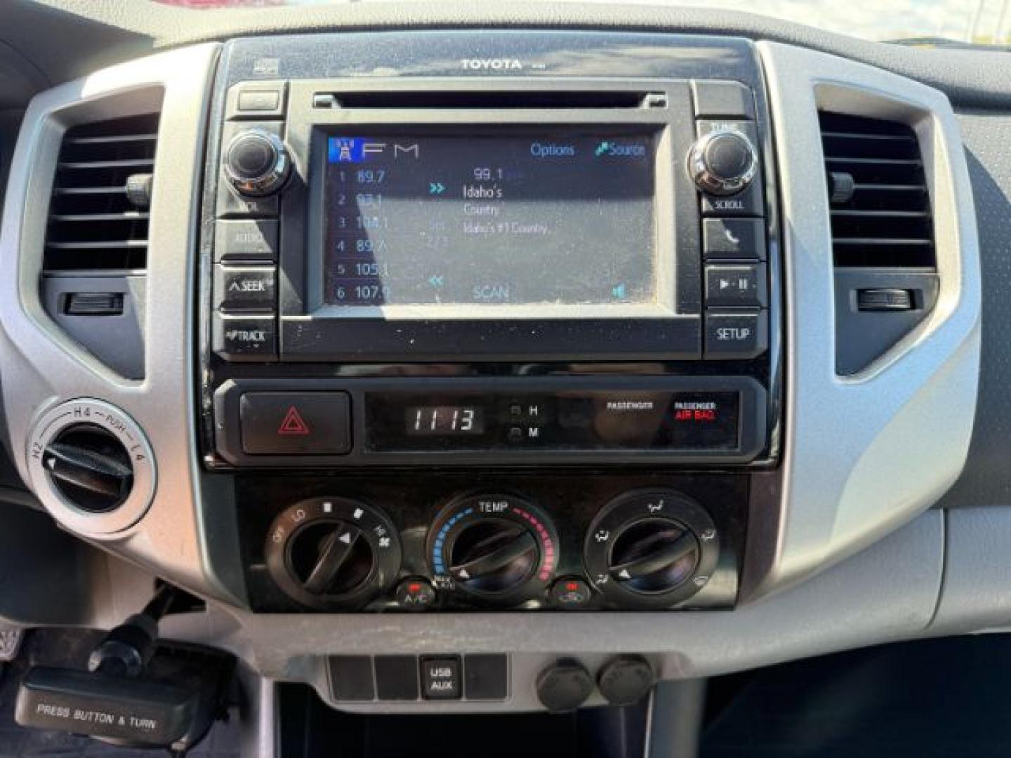 2013 Magnetic Gray Metallic /Graphite Toyota Tacoma Base V6 (5TFUU4EN9DX) with an 4L V-6 DOHC engine, MANUAL transmission, located at 1235 N Woodruff Ave., Idaho Falls, 83401, (208) 523-1053, 43.507172, -112.000488 - At Timberline Auto, finding a great deal on your next vehicle is always easy! Our experienced sales staff's goal is to help find you the right vehicle at the right price! Our knowledgeable finance department has options for almost any credit score. We offer extended service contract options to prote - Photo#13