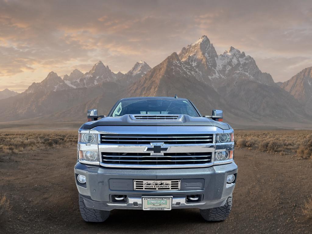 2017 Graphite Metallic /Jet Black/Medium Ash Gray Chevrolet Silverado High Country (1GC4K1EY4HF) with an V8, 6.6L engine, 6-speed automatic transmission, located at 1175 N Woodruff Ave, Idaho Falls, ID, 83401, 43.506901, -111.999657 - <b>Vehicle Details</b><br>Discover exceptional capability and premium comfort in this pre-owned 2017 Chevrolet Silverado 3500 High Country, a powerful 4WD diesel truck built to tackle tough jobs and deliver refined everyday driving. Under the hood, the V8, 6.6L Diesel engine brings serious strength- Photo#7