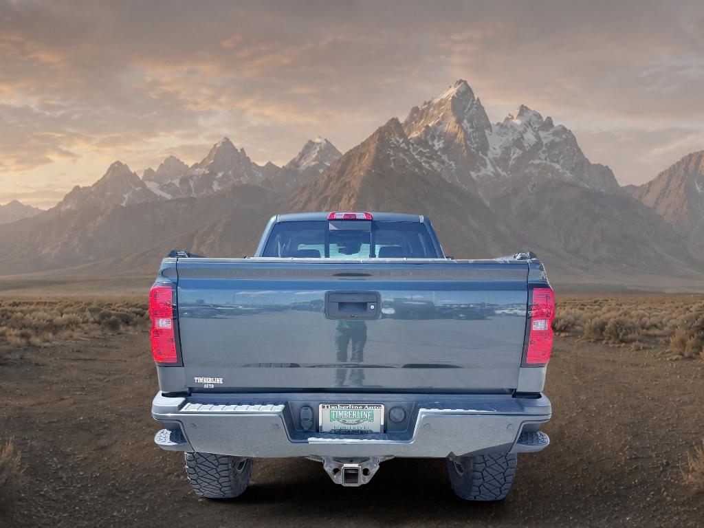 2017 Graphite Metallic /Jet Black/Medium Ash Gray Chevrolet Silverado High Country (1GC4K1EY4HF) with an V8, 6.6L engine, 6-speed automatic transmission, located at 1175 N Woodruff Ave, Idaho Falls, ID, 83401, 43.506901, -111.999657 - <b>Vehicle Details</b><br>Discover exceptional capability and premium comfort in this pre-owned 2017 Chevrolet Silverado 3500 High Country, a powerful 4WD diesel truck built to tackle tough jobs and deliver refined everyday driving. Under the hood, the V8, 6.6L Diesel engine brings serious strength- Photo#3