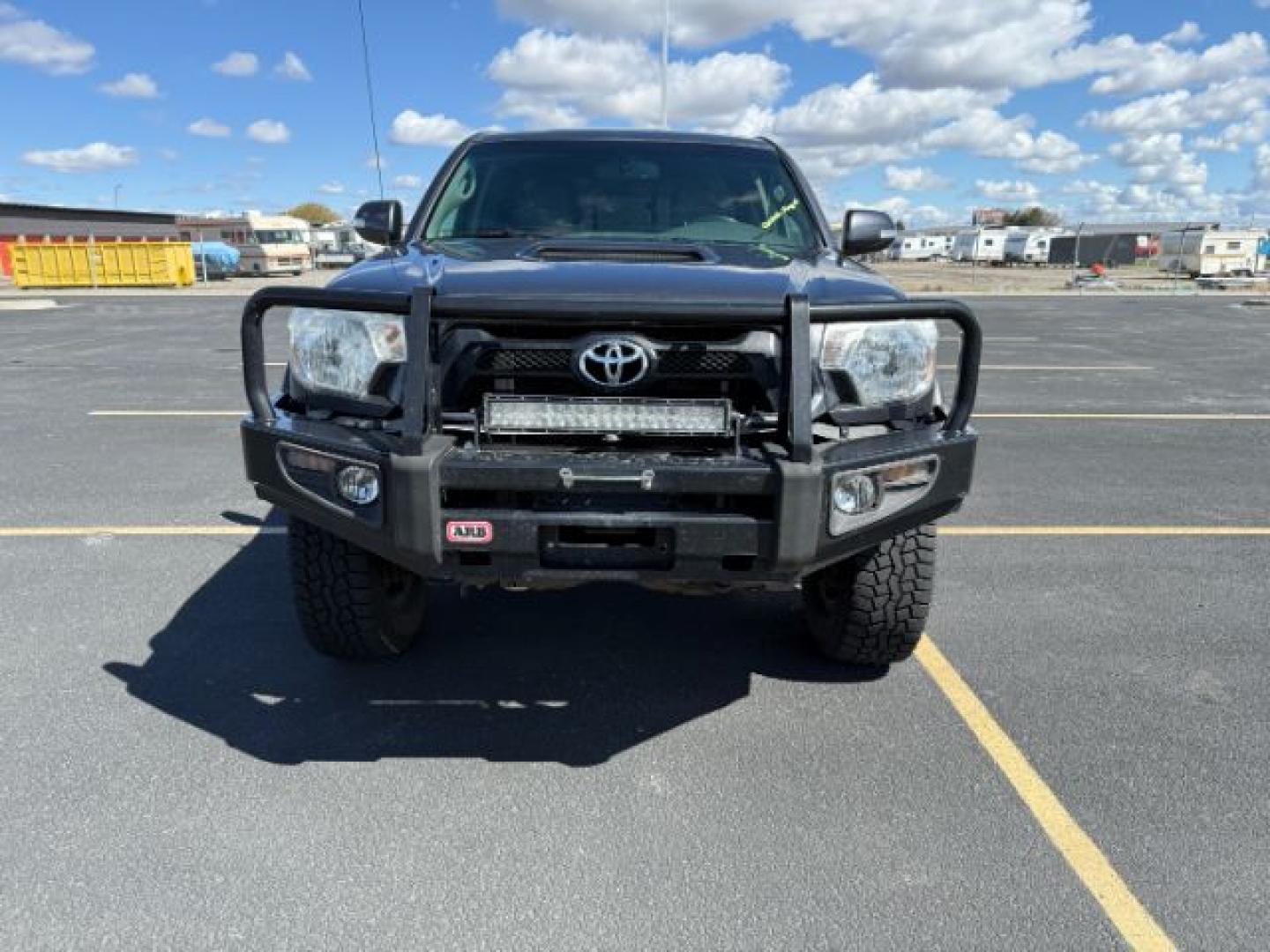 2013 Magnetic Gray Metallic /Graphite Toyota Tacoma Base V6 (5TFUU4EN9DX) with an 4L V-6 DOHC engine, MANUAL transmission, located at 1235 N Woodruff Ave., Idaho Falls, 83401, (208) 523-1053, 43.507172, -112.000488 - At Timberline Auto, finding a great deal on your next vehicle is always easy! Our experienced sales staff's goal is to help find you the right vehicle at the right price! Our knowledgeable finance department has options for almost any credit score. We offer extended service contract options to prote - Photo#8