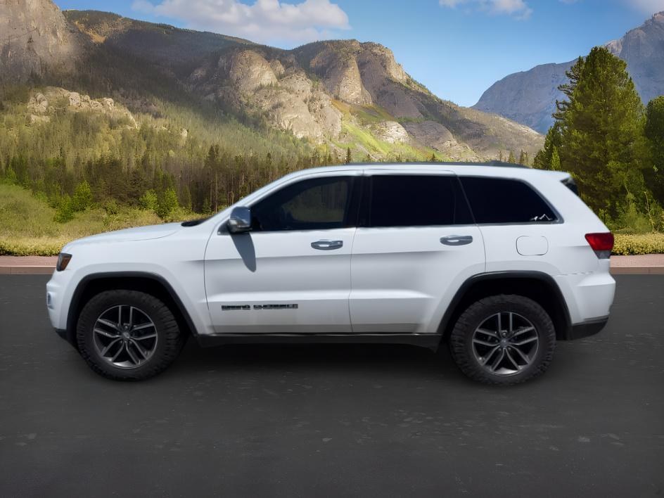 photo of 2017 Jeep Grand Cherokee Limited 4x4