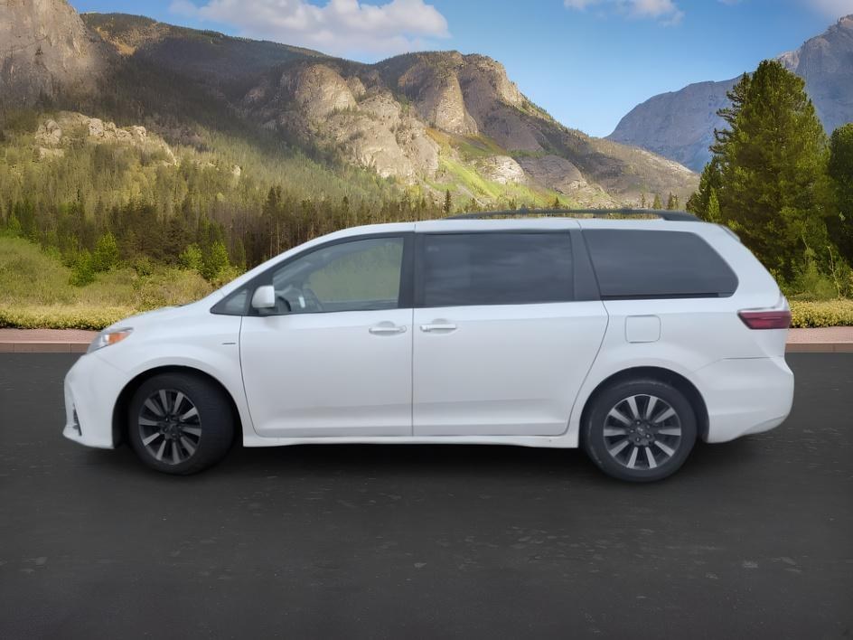 2018 WHITE /LEATHER Toyota Sienna (5TDDZ3DCXJS) with an 35L V6 engine, Automatic transmission, located at 1175 N Woodruff Ave, Idaho Falls, ID, 83401, 43.506901, -111.999657- Photo#0