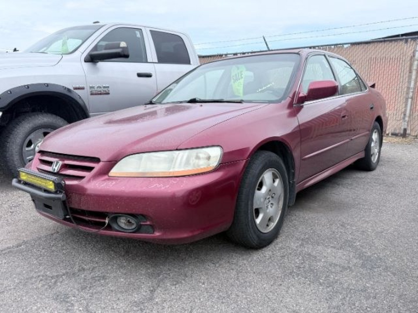 2001 RED /Ivory Honda Accord (1HGCG16511A) with an 3L V-6 VTEC variable valve control engine, Automatic transmission, located at 1175 N Woodruff Ave, Idaho Falls, ID, 83401, 43.506901, -111.999657 - At Timberline Auto, finding a great deal on your next vehicle is always easy! Our experienced sales staff goal is to help find you the right vehicle at the right price! Our knowledgeable finance department has options for almost any credit score. We offer extended service contract options to prot- Photo#1