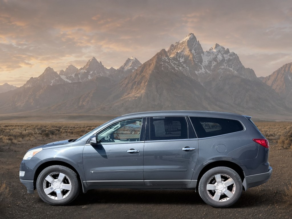 photo of 2010 Chevrolet Traverse 1LT