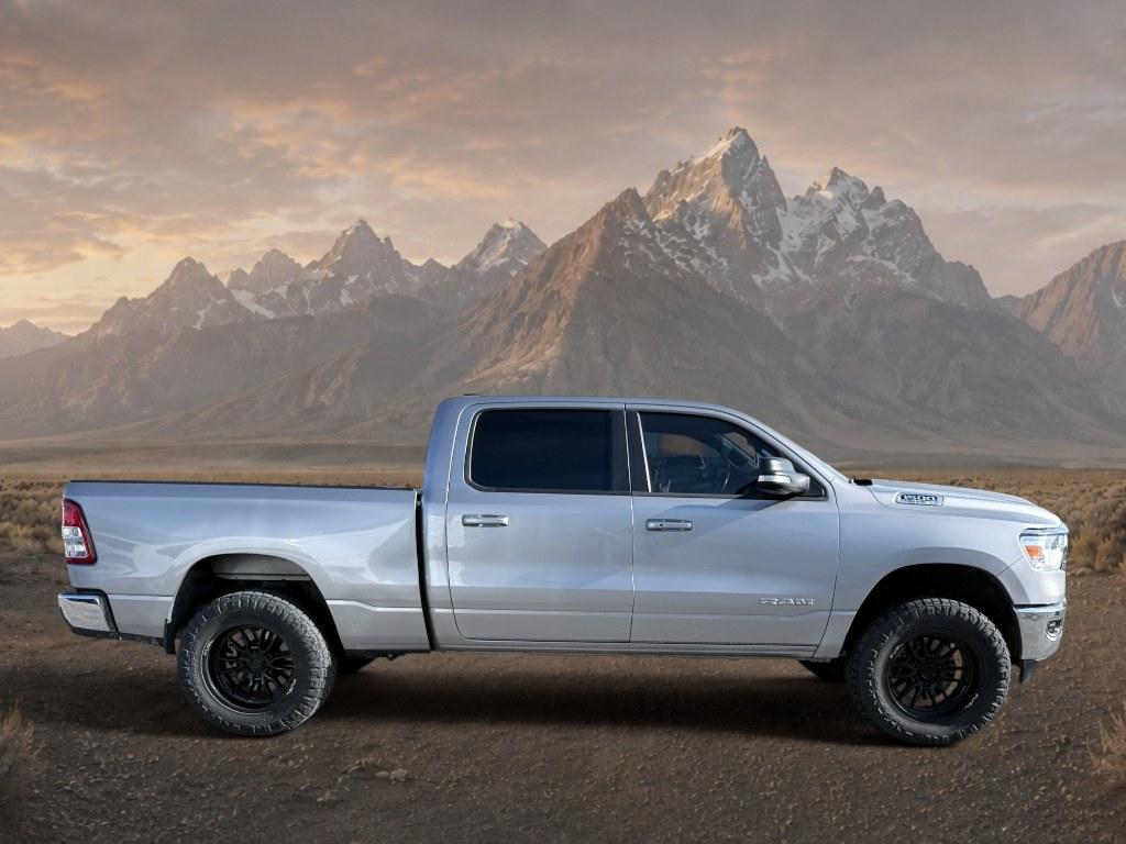 2022 Billet Silver Metallic Clearcoat /Diesel Gray/Black Ram 1500 Big Horn (1C6SRFMTXNN) with an V8, 5.7L engine, 8-speed automatic transmission, located at 1175 N Woodruff Ave, Idaho Falls, ID, 83401, 43.506901, -111.999657 - <b>Vehicle Details</b><br>For sale in Idaho Falls, ID, this pre-owned 2022 Ram 1500 Big Horn delivers the strength, capability, and comfort today's truck shoppers want. Powered by a robust V8, 5.7L Gasoline engine and equipped with 4WD, this Ram 1500 is built to handle demanding workdays, weekend to- Photo#5
