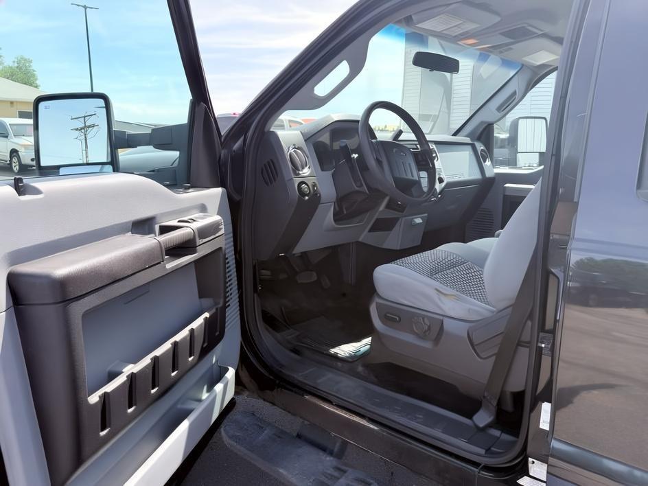 2015 BLACK /Steel Ford F-350 (1FT8W3BT0FE) with an Powerstroke 67L V-8 diesel direct injection engine, Automatic transmission, located at 1175 N Woodruff Ave, Idaho Falls, ID, 83401, 43.506901, -111.999657 - At Timberline Auto, finding a great deal on your next vehicle is always easy! Our experienced sales staff goal is to help find you the right vehicle at the right price! Our knowledgeable finance department has options for almost any credit score. We offer extended service contract options to prot- Photo#11