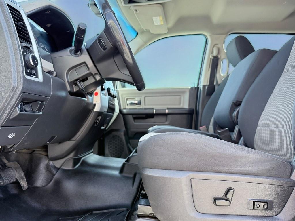 2012 Bright Silver Metallic Clearcoat /CLOTH Ram 3500 SLT (3C63D3HL0CG) with an 6 Cyl, 6.7L engine, 6-speed manual transmission, located at 1175 N Woodruff Ave, Idaho Falls, ID, 83401, 43.506901, -111.999657 - <b>Vehicle Details</b><br>Take on heavy-duty jobs with confidence in this **pre-owned 2012 Ram 3500 SLT 4WD** now available in **Idaho Falls, ID**. Built for drivers who need serious capability, this rugged Ram pairs a powerful **6.7L 6-cylinder Diesel engine** with proven **four-wheel drive** perfo- Photo#12