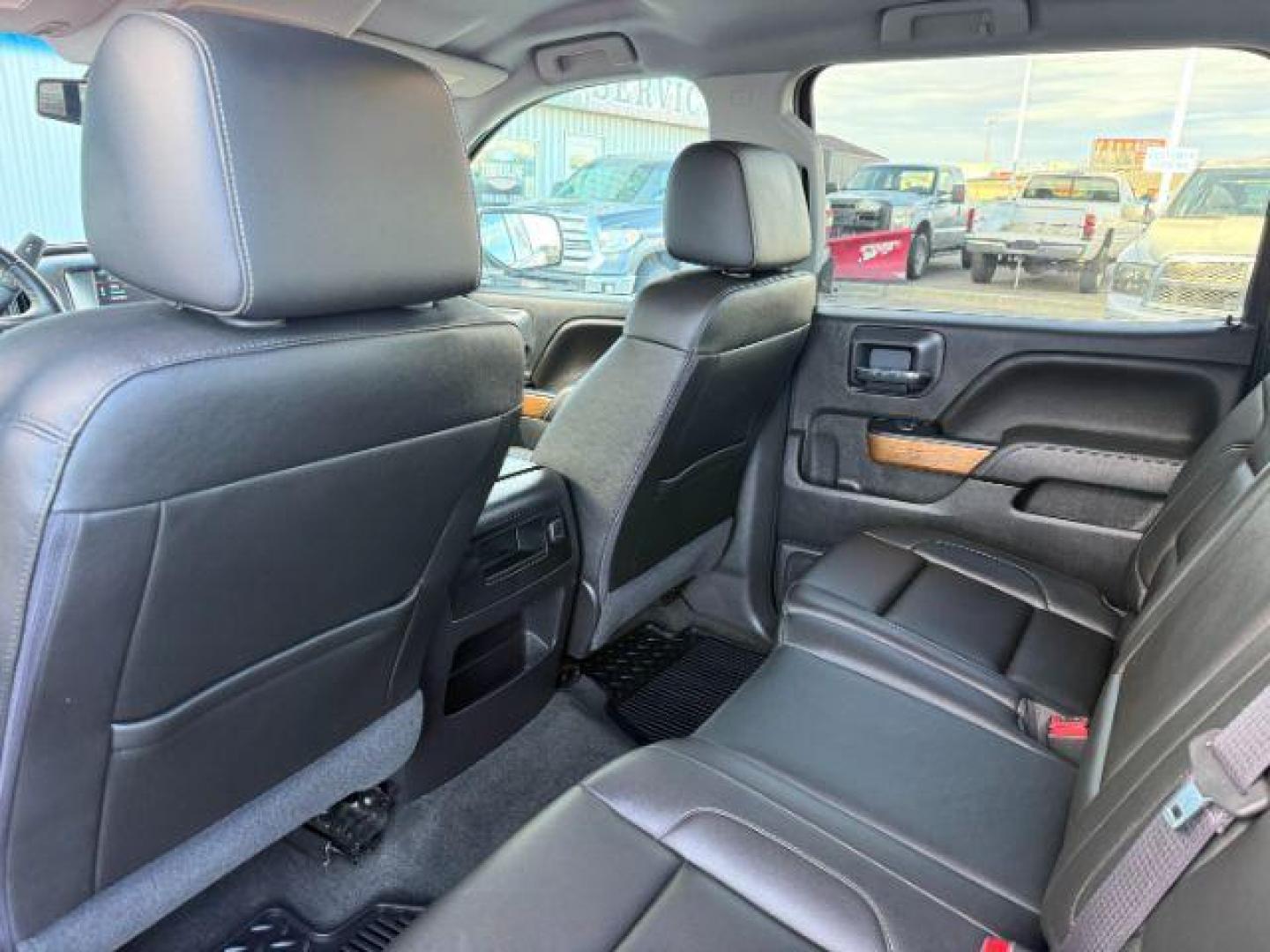 2016 SILVER /Jet Black Chevrolet Silverado 1500 (3GCUKSEC1GG) with an EcoTec3 53L V-8 gasoline direct injection engine, Automatic transmission, located at 1175 N Woodruff Ave, Idaho Falls, ID, 83401, 43.506901, -111.999657 - At Timberline Auto, finding a great deal on your next vehicle is always easy! Our experienced sales staff's goal is to help find you the right vehicle at the right price! Our knowledgeable finance department has options for almost any credit score. We offer extended service contract options to prote - Photo#52