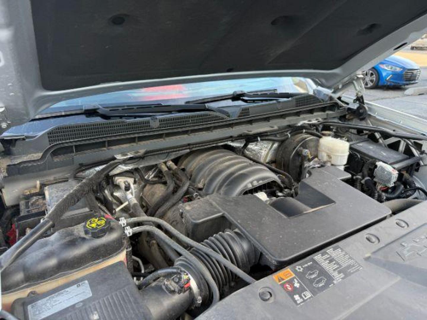 2016 SILVER /Jet Black Chevrolet Silverado 1500 (3GCUKSEC1GG) with an EcoTec3 53L V-8 gasoline direct injection engine, Automatic transmission, located at 1175 N Woodruff Ave, Idaho Falls, ID, 83401, 43.506901, -111.999657 - At Timberline Auto, finding a great deal on your next vehicle is always easy! Our experienced sales staff's goal is to help find you the right vehicle at the right price! Our knowledgeable finance department has options for almost any credit score. We offer extended service contract options to prote - Photo#53