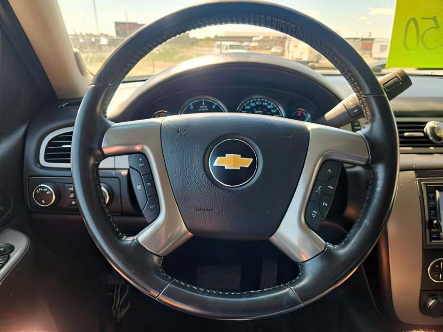2012 GRAY /Ebony Chevrolet Silverado 1500 (3GCPKTE76CG) with an Vortec 53L V-8 variable valve control engine, Automatic transmission, located at 1175 N Woodruff Ave, Idaho Falls, ID, 83401, 43.506901, -111.999657 - At Timberline Auto, finding a great deal on your next vehicle is always easy! Our experienced sales staff's goal is to help find you the right vehicle at the right price! Our knowledgeable finance department has options for almost any credit score. We offer extended service contract options to prote - Photo#11