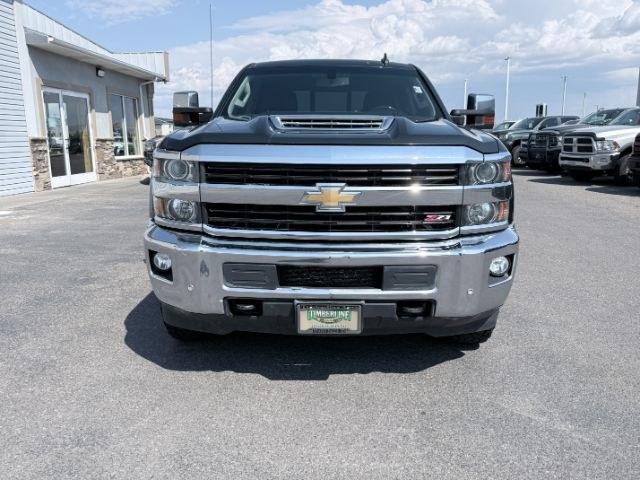 2017 GRAY /Jet Black Chevrolet Silverado 2500HD (1GC1KWEY9HF) with an Duramax 66L V-8 diesel direct injection engine, Automatic transmission, located at 1175 N Woodruff Ave, Idaho Falls, ID, 83401, 43.506901, -111.999657 - At Timberline Auto, finding a great deal on your next vehicle is always easy! Our experienced sales staff goal is to help find you the right vehicle at the right price! Our knowledgeable finance department has options for almost any credit score. We offer extended service contract options to prot- Photo#37