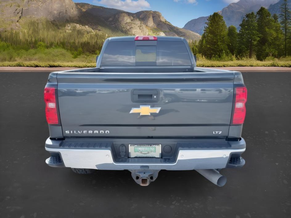 2017 GRAY /Jet Black Chevrolet Silverado 2500HD (1GC1KWEY9HF) with an Duramax 66L V-8 diesel direct injection engine, Automatic transmission, located at 1175 N Woodruff Ave, Idaho Falls, ID, 83401, 43.506901, -111.999657 - At Timberline Auto, finding a great deal on your next vehicle is always easy! Our experienced sales staff goal is to help find you the right vehicle at the right price! Our knowledgeable finance department has options for almost any credit score. We offer extended service contract options to prot- Photo#3