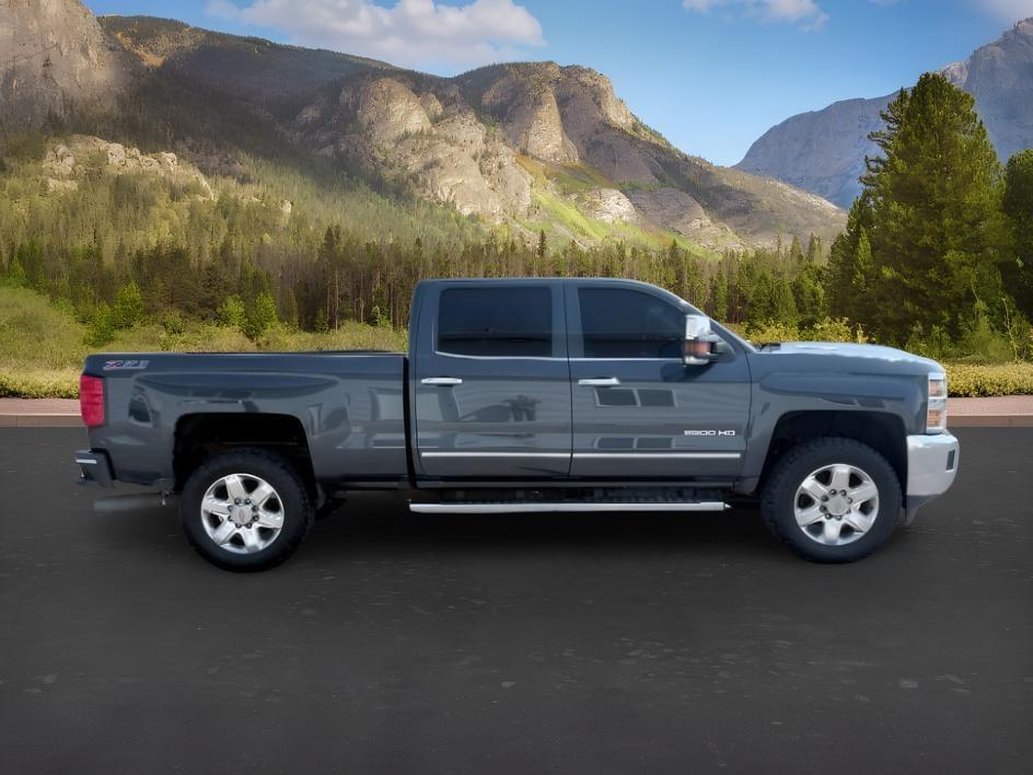 2017 GRAY /Jet Black Chevrolet Silverado 2500HD (1GC1KWEY9HF) with an Duramax 66L V-8 diesel direct injection engine, Automatic transmission, located at 1175 N Woodruff Ave, Idaho Falls, ID, 83401, 43.506901, -111.999657 - At Timberline Auto, finding a great deal on your next vehicle is always easy! Our experienced sales staff goal is to help find you the right vehicle at the right price! Our knowledgeable finance department has options for almost any credit score. We offer extended service contract options to prot- Photo#7