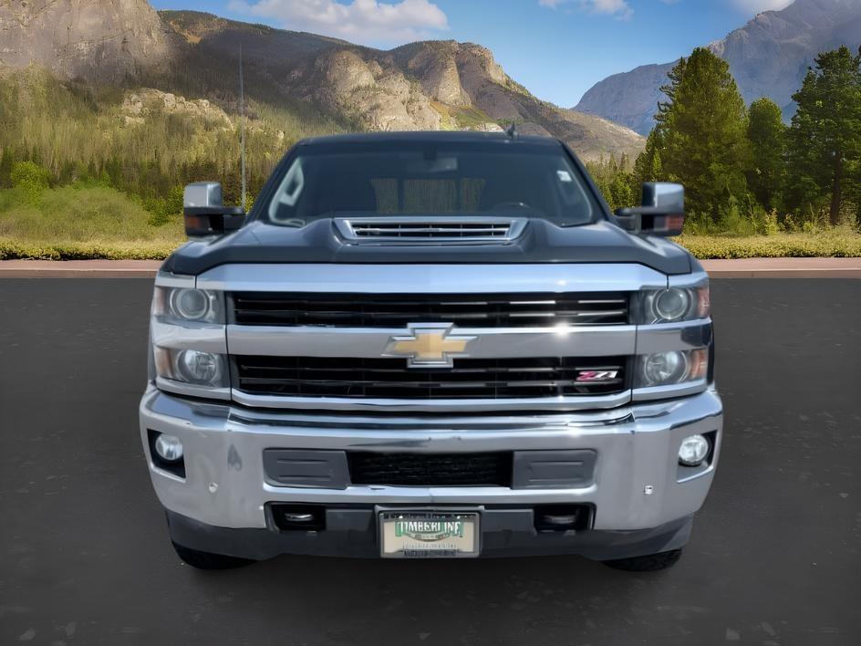 2017 GRAY /Jet Black Chevrolet Silverado 2500HD (1GC1KWEY9HF) with an Duramax 66L V-8 diesel direct injection engine, Automatic transmission, located at 1175 N Woodruff Ave, Idaho Falls, ID, 83401, 43.506901, -111.999657 - At Timberline Auto, finding a great deal on your next vehicle is always easy! Our experienced sales staff goal is to help find you the right vehicle at the right price! Our knowledgeable finance department has options for almost any credit score. We offer extended service contract options to prot- Photo#9