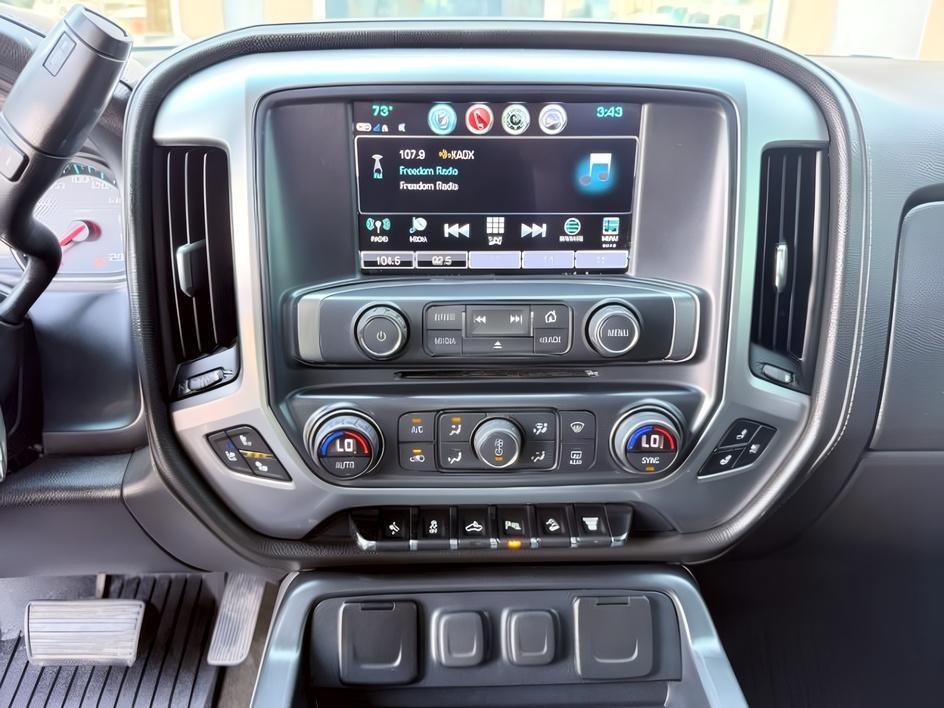 2017 GRAY /Jet Black Chevrolet Silverado 2500HD (1GC1KWEY9HF) with an Duramax 66L V-8 diesel direct injection engine, Automatic transmission, located at 1175 N Woodruff Ave, Idaho Falls, ID, 83401, 43.506901, -111.999657 - At Timberline Auto, finding a great deal on your next vehicle is always easy! Our experienced sales staff goal is to help find you the right vehicle at the right price! Our knowledgeable finance department has options for almost any credit score. We offer extended service contract options to prot- Photo#16