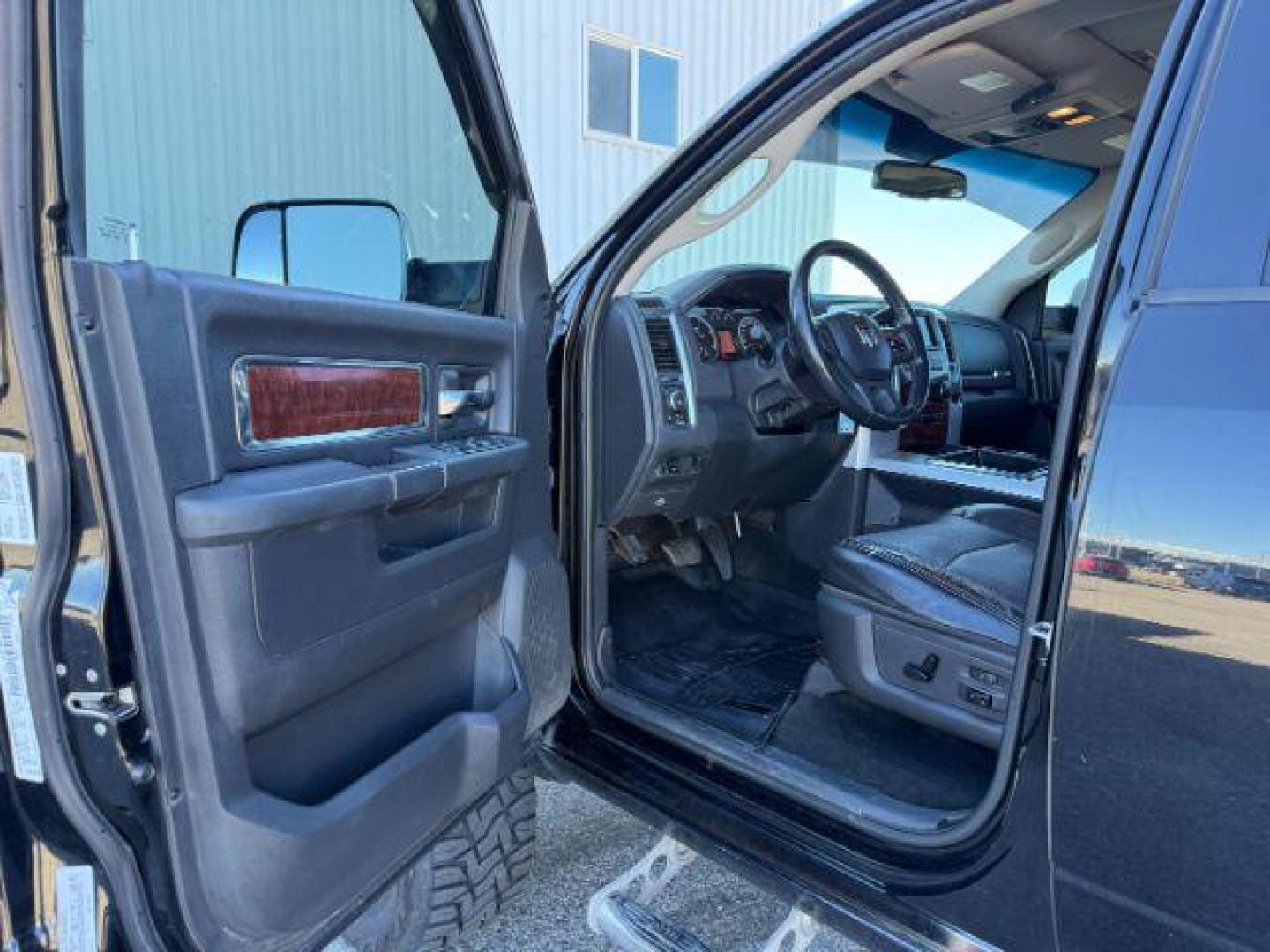 2012 BLACK /LEATHER Dodge RAM 2500 (3C6UD5FLOCG) with an 67L engine, Automatic transmission, located at 1175 N Woodruff Ave, Idaho Falls, ID, 83401, 43.506901, -111.999657 - At Timberline Auto, finding a great deal on your next vehicle is always easy! Our experienced sales staff's goal is to help find you the right vehicle at the right price! Our knowledgeable finance department has options for almost any credit score. We offer extended service contract options to prote - Photo#34