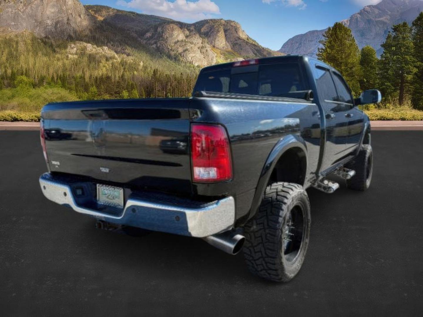 2012 BLACK /LEATHER Dodge RAM 2500 (3C6UD5FLOCG) with an 67L engine, Automatic transmission, located at 1175 N Woodruff Ave, Idaho Falls, ID, 83401, 43.506901, -111.999657 - At Timberline Auto, finding a great deal on your next vehicle is always easy! Our experienced sales staff's goal is to help find you the right vehicle at the right price! Our knowledgeable finance department has options for almost any credit score. We offer extended service contract options to prote - Photo#3