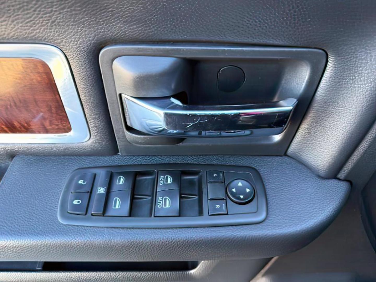 2012 BLACK /LEATHER Dodge RAM 2500 (3C6UD5FLOCG) with an 67L engine, Automatic transmission, located at 1175 N Woodruff Ave, Idaho Falls, ID, 83401, 43.506901, -111.999657 - At Timberline Auto, finding a great deal on your next vehicle is always easy! Our experienced sales staff's goal is to help find you the right vehicle at the right price! Our knowledgeable finance department has options for almost any credit score. We offer extended service contract options to prote - Photo#20