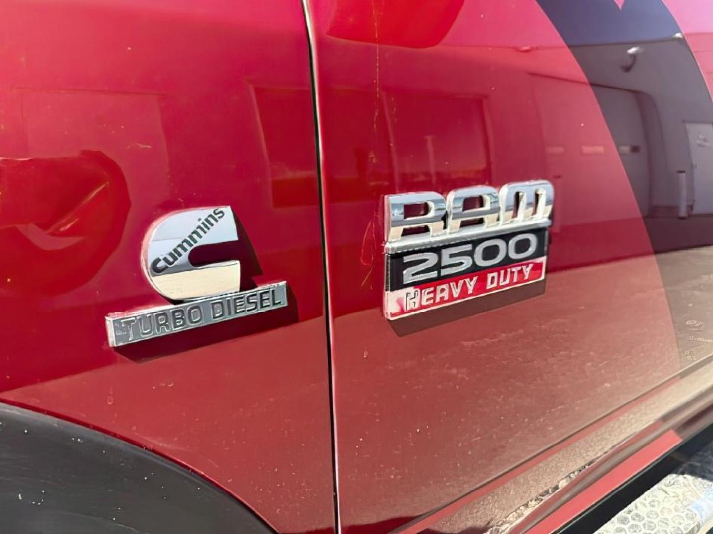 2011 MAROON /Light Pebble Beige/Bark Brown Leather Interior Dodge Ram 2500 (3D7UT2HL8BG) with an 67L L6 OHV 24V TURBO DIESEL engine, Automatic transmission, located at 1175 N Woodruff Ave, Idaho Falls, ID, 83401, 43.506901, -111.999657 - At Timberline Auto, finding a great deal on your next vehicle is always easy! Our experienced sales staff's goal is to help find you the right vehicle at the right price! Our knowledgeable finance department has options for almost any credit score. We offer extended service contract options to prote - Photo#8