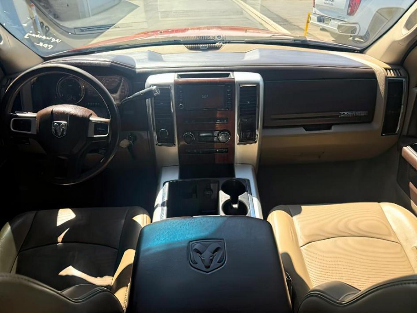 2011 MAROON /Light Pebble Beige/Bark Brown Leather Interior Dodge Ram 2500 (3D7UT2HL8BG) with an 67L L6 OHV 24V TURBO DIESEL engine, Automatic transmission, located at 1175 N Woodruff Ave, Idaho Falls, ID, 83401, 43.506901, -111.999657 - At Timberline Auto, finding a great deal on your next vehicle is always easy! Our experienced sales staff's goal is to help find you the right vehicle at the right price! Our knowledgeable finance department has options for almost any credit score. We offer extended service contract options to prote - Photo#15