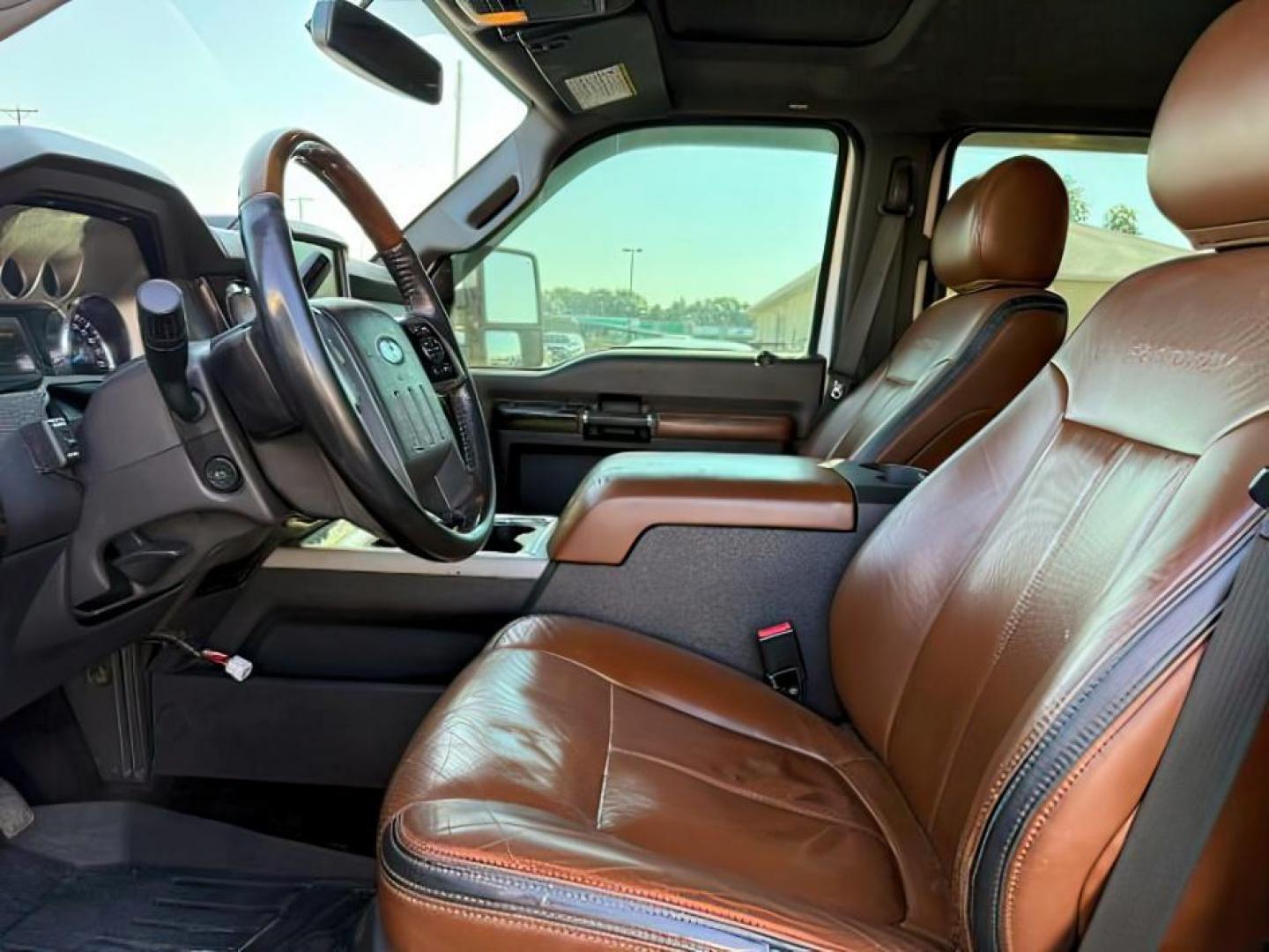 2014 WHITE /BROWN LEATHER Ford F350 (1FT8W3BT4EE) with an 67L engine, Automatic transmission, located at 1175 N Woodruff Ave, Idaho Falls, ID, 83401, 43.506901, -111.999657 - Photo#9