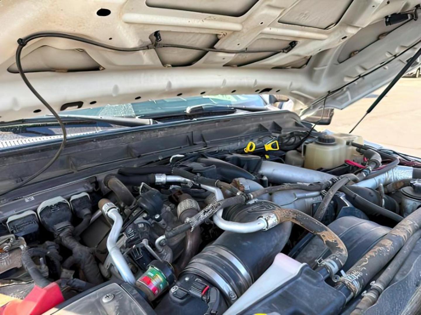 2014 WHITE /BROWN LEATHER Ford F350 (1FT8W3BT4EE) with an 67L engine, Automatic transmission, located at 1175 N Woodruff Ave, Idaho Falls, ID, 83401, 43.506901, -111.999657 - Photo#18