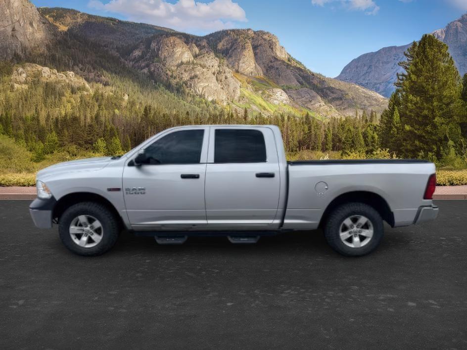 2016 RAM 1500 Tradesman 4x4 Crew Cab 6'4's photo