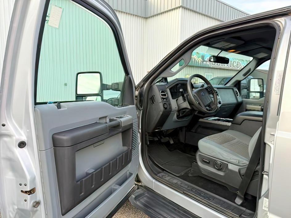 2014 SILVER /CLOTH Ford F250 SUPER DUTY (1FT7W2BT0EE) with an 67L engine, Automatic transmission, located at 1175 N Woodruff Ave, Idaho Falls, ID, 83401, 43.506901, -111.999657 - At Timberline Auto, finding a great deal on your next vehicle is always easy! Our experienced sales staff's goal is to help find you the right vehicle at the right price! Our knowledgeable finance department has options for almost any credit score. We offer extended service contract options to prote - Photo#10