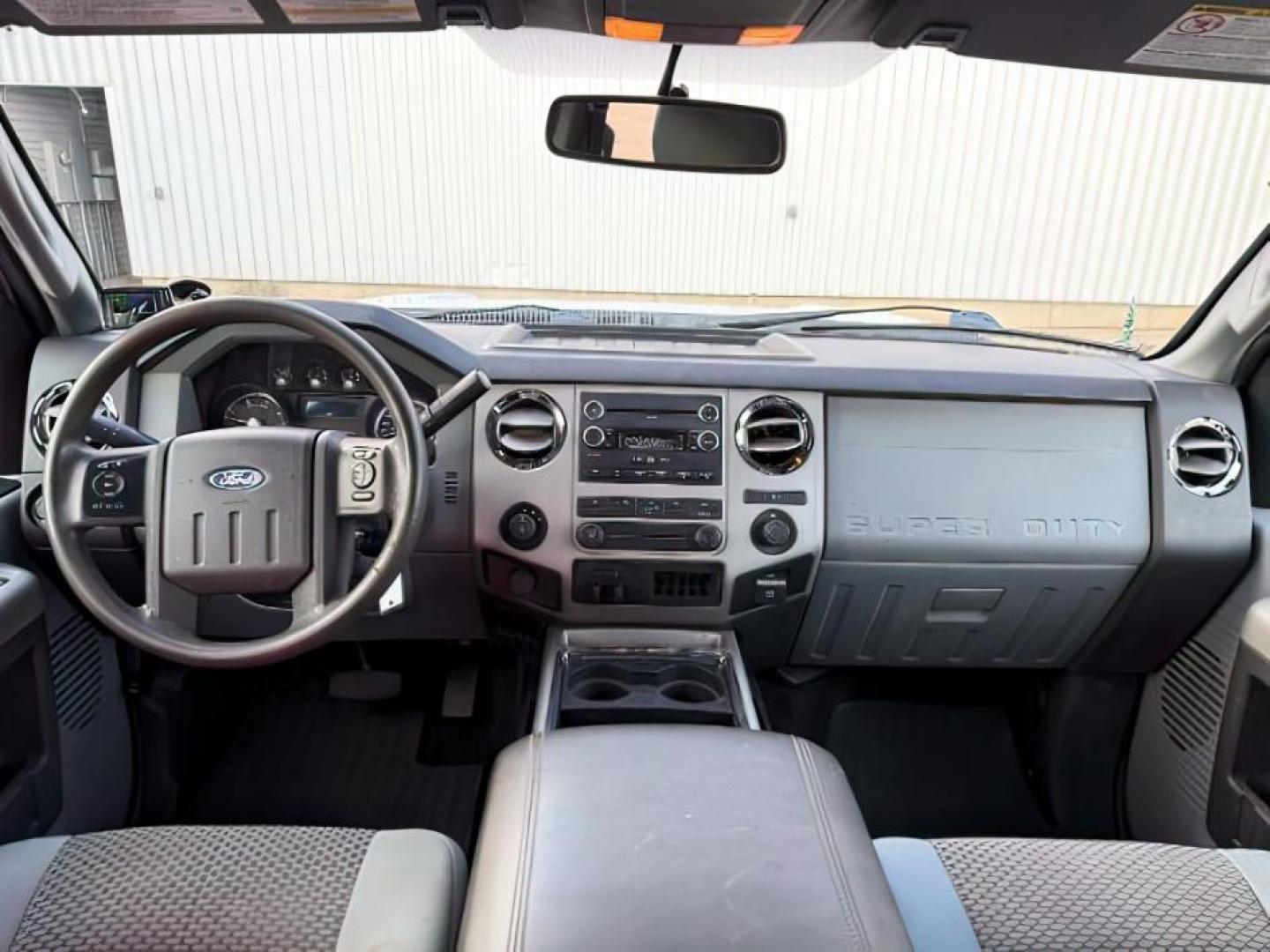 2014 SILVER /CLOTH FORD F250 SUPER DUTY XLT (1FT7W2BT0EE) with an 6.7L engine, AUTOMATIC transmission, located at 1235 N Woodruff Ave., Idaho Falls, 83401, (208) 523-1053, 43.507172, -112.000488 - At Timberline Auto, finding a great deal on your next vehicle is always easy! Our experienced sales staff's goal is to help find you the right vehicle at the right price! Our knowledgeable finance department has options for almost any credit score. We offer extended service contract options to prote - Photo#18