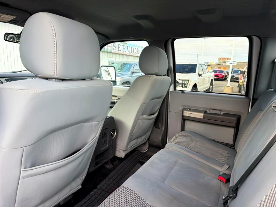 2014 SILVER /CLOTH Ford F250 SUPER DUTY (1FT7W2BT0EE) with an 67L engine, Automatic transmission, located at 1175 N Woodruff Ave, Idaho Falls, ID, 83401, 43.506901, -111.999657 - At Timberline Auto, finding a great deal on your next vehicle is always easy! Our experienced sales staff's goal is to help find you the right vehicle at the right price! Our knowledgeable finance department has options for almost any credit score. We offer extended service contract options to prote - Photo#19