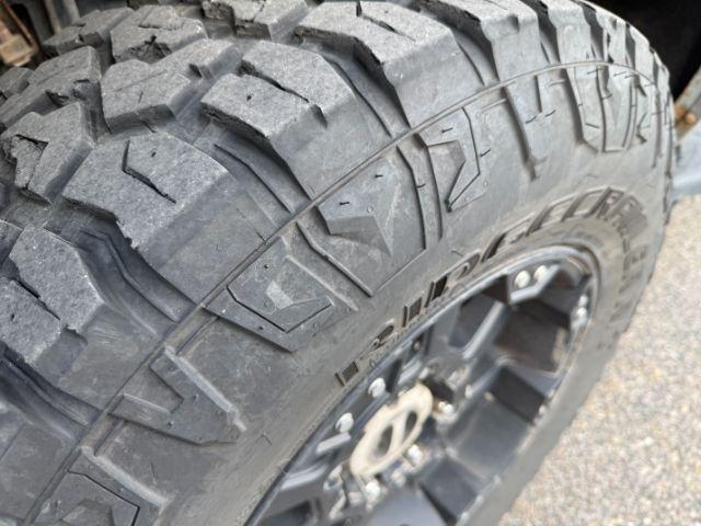 2014 SILVER /CLOTH Ford F250 SUPER DUTY (1FT7W2BT0EE) with an 67L engine, Automatic transmission, located at 1175 N Woodruff Ave, Idaho Falls, ID, 83401, 43.506901, -111.999657 - At Timberline Auto, finding a great deal on your next vehicle is always easy! Our experienced sales staff's goal is to help find you the right vehicle at the right price! Our knowledgeable finance department has options for almost any credit score. We offer extended service contract options to prote - Photo#30