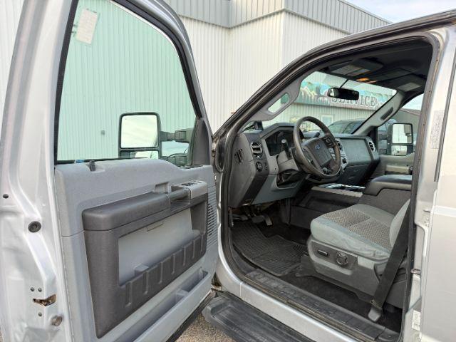 2014 SILVER /CLOTH Ford F250 SUPER DUTY (1FT7W2BT0EE) with an 67L engine, Automatic transmission, located at 1175 N Woodruff Ave, Idaho Falls, ID, 83401, 43.506901, -111.999657 - At Timberline Auto, finding a great deal on your next vehicle is always easy! Our experienced sales staff's goal is to help find you the right vehicle at the right price! Our knowledgeable finance department has options for almost any credit score. We offer extended service contract options to prote - Photo#31