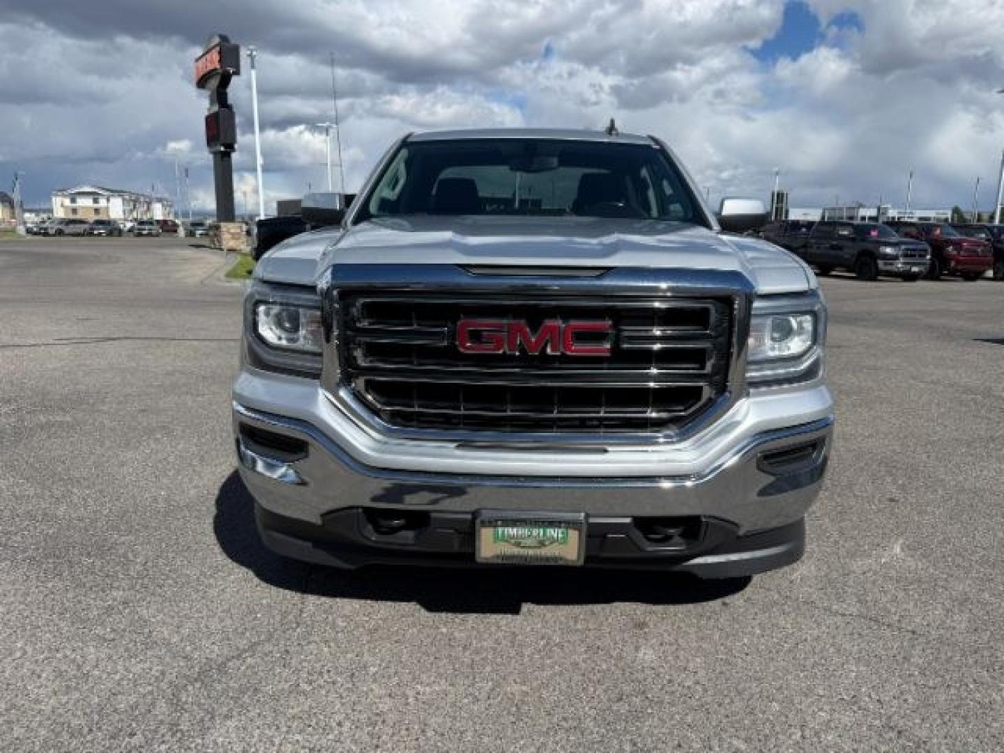2018 Quicksilver Metallic /Jet Black GMC Sierra 1500 SLE (1GTV2MEC6JZ) with an 5.3L V8 VORTEC engine, AUTOMATIC transmission, located at 1235 N Woodruff Ave., Idaho Falls, 83401, (208) 523-1053, 43.507172, -112.000488 - At Timberline Auto, finding a great deal on your next vehicle is always easy! Our experienced sales staff goal is to help find you the right vehicle at the right price! Our knowledgeable finance department has options for almost any credit score. We offer extended service contract options to prot - Photo#32