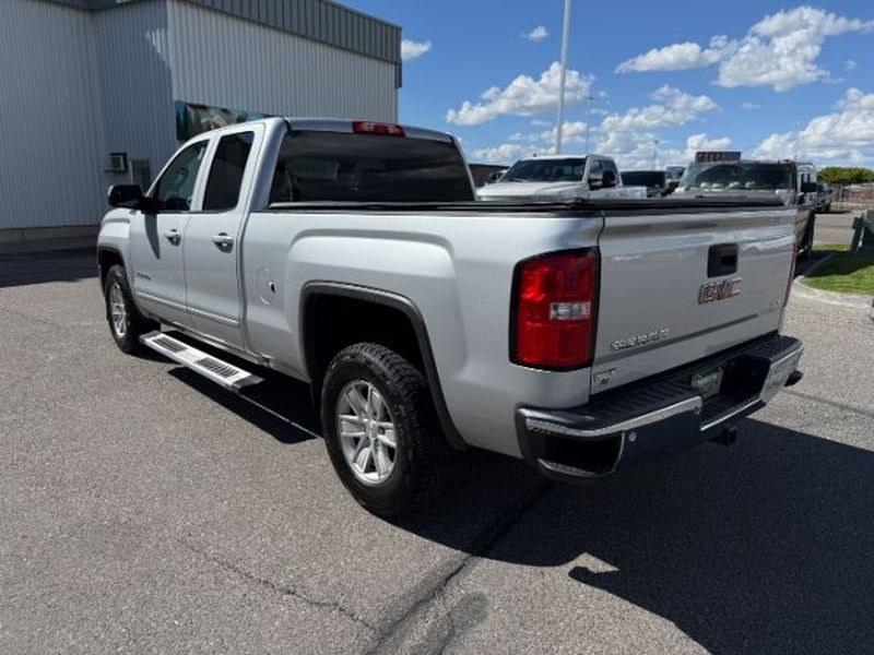 2018 Quicksilver Metallic /Jet Black GMC Sierra SLE (1GTV2MEC6JZ) with an V8, 5.3L engine, 6-speed automatic transmission, located at 1175 N Woodruff Ave, Idaho Falls, ID, 83401, 43.506901, -111.999657 - <b>Vehicle Details</b><br>Get ready to take command of the road in this rugged and refined pre-owned 2018 GMC Sierra 1500 SLE 4WD, now available in Idaho Falls, ID. Powered by a strong V8, 5.3L gasoline engine, this GMC Sierra delivers the capability, confidence, and performance drivers want in a fu- Photo#2