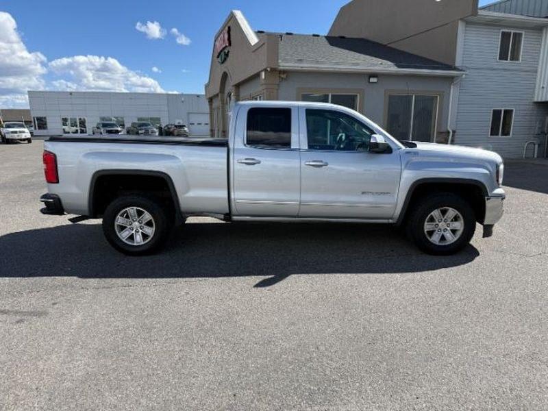 2018 Quicksilver Metallic /Jet Black GMC Sierra SLE (1GTV2MEC6JZ) with an V8, 5.3L engine, 6-speed automatic transmission, located at 1175 N Woodruff Ave, Idaho Falls, ID, 83401, 43.506901, -111.999657 - <b>Vehicle Details</b><br>Get ready to take command of the road in this rugged and refined pre-owned 2018 GMC Sierra 1500 SLE 4WD, now available in Idaho Falls, ID. Powered by a strong V8, 5.3L gasoline engine, this GMC Sierra delivers the capability, confidence, and performance drivers want in a fu- Photo#6