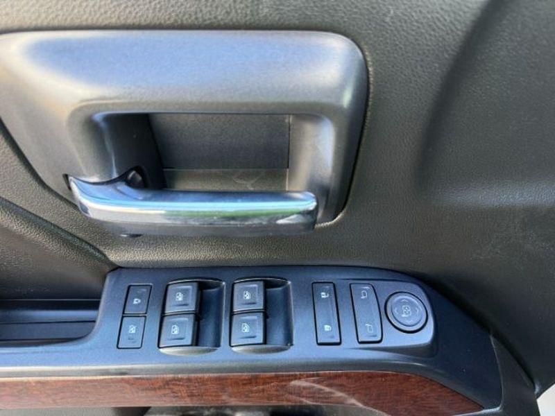 2018 Quicksilver Metallic /Jet Black GMC Sierra SLE (1GTV2MEC6JZ) with an V8, 5.3L engine, 6-speed automatic transmission, located at 1175 N Woodruff Ave, Idaho Falls, ID, 83401, 43.506901, -111.999657 - <b>Vehicle Details</b><br>Get ready to take command of the road in this rugged and refined pre-owned 2018 GMC Sierra 1500 SLE 4WD, now available in Idaho Falls, ID. Powered by a strong V8, 5.3L gasoline engine, this GMC Sierra delivers the capability, confidence, and performance drivers want in a fu- Photo#20