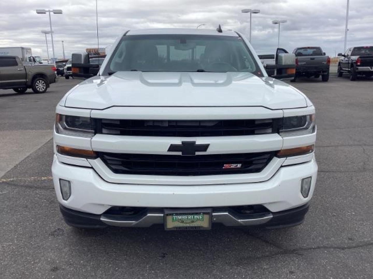 2016 Summit White /Jet Black, cloth Chevrolet Silverado 1500 LT Crew Cab 4WD (3GCUKREC7GG) with an 5.3L V8 OHV 16V engine, 6-Speed Automatic transmission, located at 1235 N Woodruff Ave., Idaho Falls, 83401, (208) 523-1053, 43.507172, -112.000488 - Photo#8