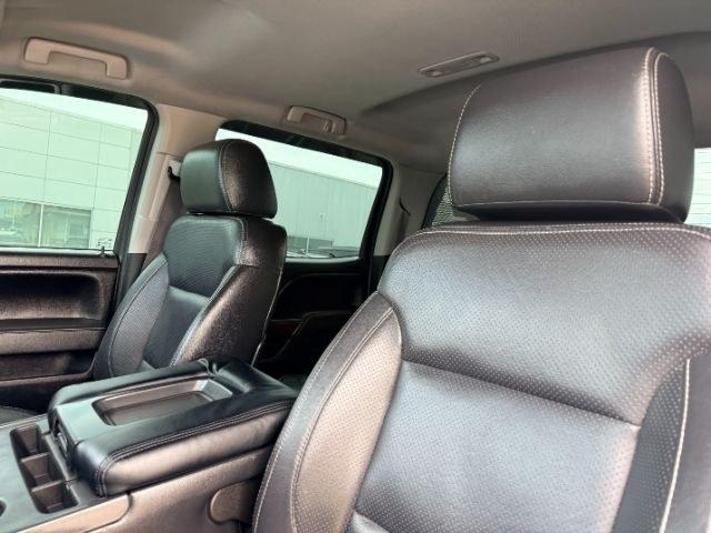 2015 WHITE /Jet Black GMC Sierra 3500HD (1GT422CG8FF) with an 60L V8 OHV 16V FFV engine, Automatic transmission, located at 1175 N Woodruff Ave, Idaho Falls, ID, 83401, 43.506901, -111.999657 - At Timberline Auto, finding a great deal on your next vehicle is always easy! Our experienced sales staff goal is to help find you the right vehicle at the right price! Our knowledgeable finance department has options for almost any credit score. We offer extended service contract options to prot- Photo#49