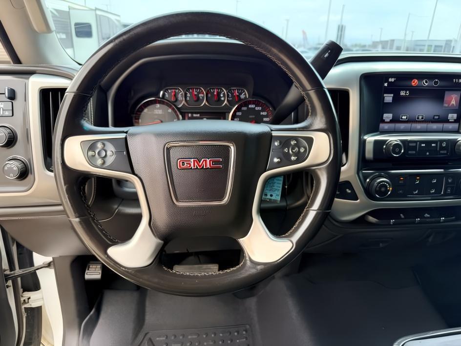 2015 WHITE /Jet Black GMC Sierra 3500HD (1GT422CG8FF) with an 60L V8 OHV 16V FFV engine, Automatic transmission, located at 1175 N Woodruff Ave, Idaho Falls, ID, 83401, 43.506901, -111.999657 - At Timberline Auto, finding a great deal on your next vehicle is always easy! Our experienced sales staff goal is to help find you the right vehicle at the right price! Our knowledgeable finance department has options for almost any credit score. We offer extended service contract options to prot- Photo#15