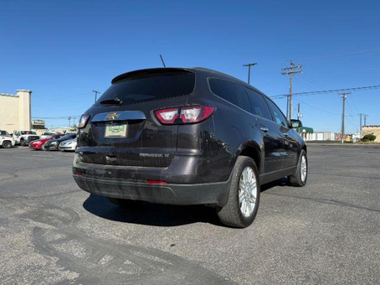 2015 Black Granite Metallic /Ebony Chevrolet Traverse (1GNKVGKD3FJ) with an 36L V-6 gasoline direct injection engine, Automatic transmission, located at 1175 N Woodruff Ave, Idaho Falls, ID, 83401, 43.506901, -111.999657 - At Timberline Auto, finding a great deal on your next vehicle is always easy! Our experienced sales staff's goal is to help find you the right vehicle at the right price! Our knowledgeable finance department has options for almost any credit score. We offer extended service contract options to prote - Photo#29