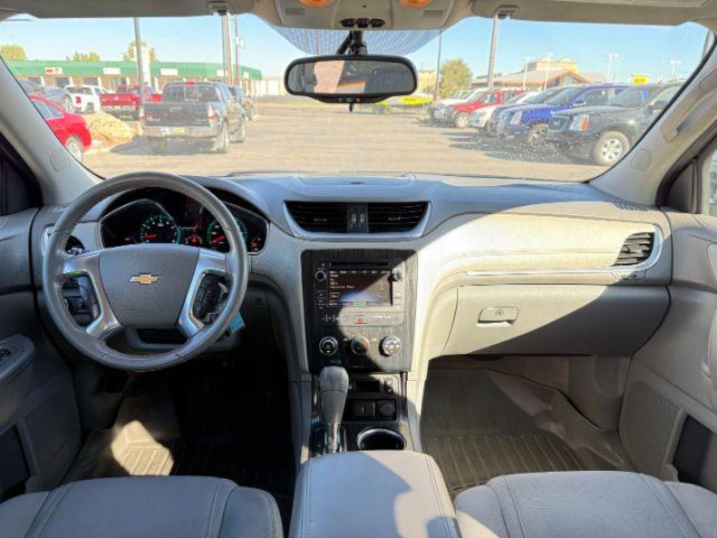 2015 Black Granite Metallic /Ebony Chevrolet Traverse (1GNKVGKD3FJ) with an 36L V-6 gasoline direct injection engine, Automatic transmission, located at 1175 N Woodruff Ave, Idaho Falls, ID, 83401, 43.506901, -111.999657 - At Timberline Auto, finding a great deal on your next vehicle is always easy! Our experienced sales staff's goal is to help find you the right vehicle at the right price! Our knowledgeable finance department has options for almost any credit score. We offer extended service contract options to prote - Photo#43