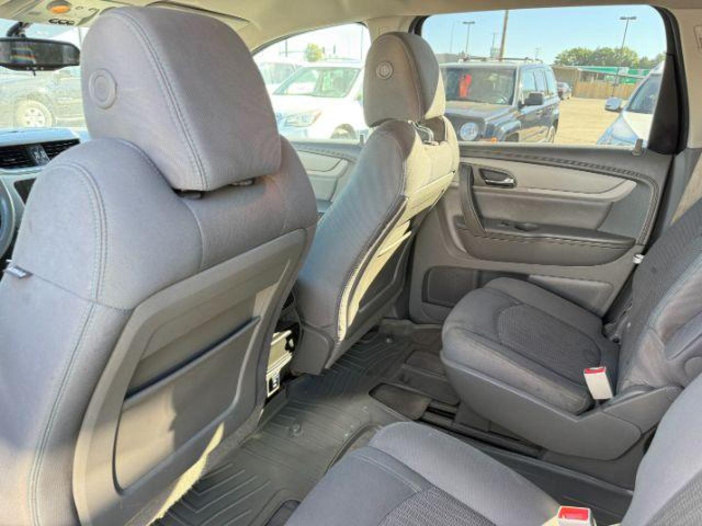 2015 Black Granite Metallic /Ebony Chevrolet Traverse (1GNKVGKD3FJ) with an 36L V-6 gasoline direct injection engine, Automatic transmission, located at 1175 N Woodruff Ave, Idaho Falls, ID, 83401, 43.506901, -111.999657 - At Timberline Auto, finding a great deal on your next vehicle is always easy! Our experienced sales staff's goal is to help find you the right vehicle at the right price! Our knowledgeable finance department has options for almost any credit score. We offer extended service contract options to prote - Photo#44