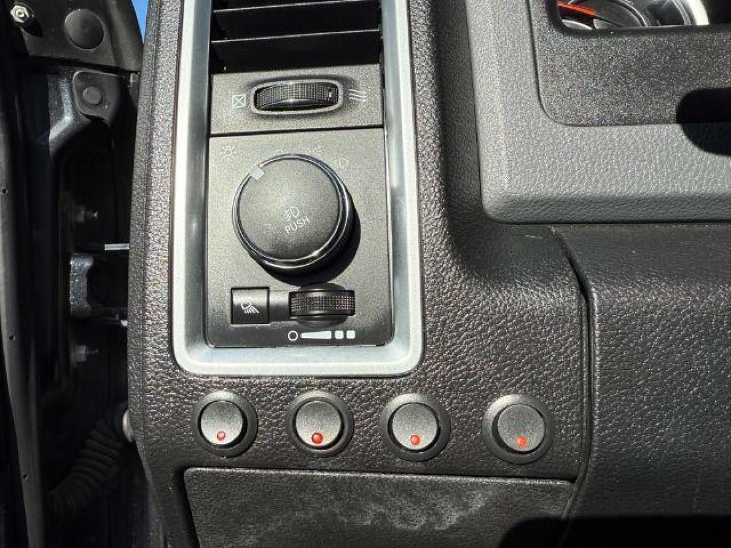 2014 GRAY /CLOTH Ram 2500 SLT (3C6UR5DJ8EG) with an 5.7 engine, AUTOMATIC transmission, located at 1235 N Woodruff Ave., Idaho Falls, 83401, (208) 523-1053, 43.507172, -112.000488 - Photo#17