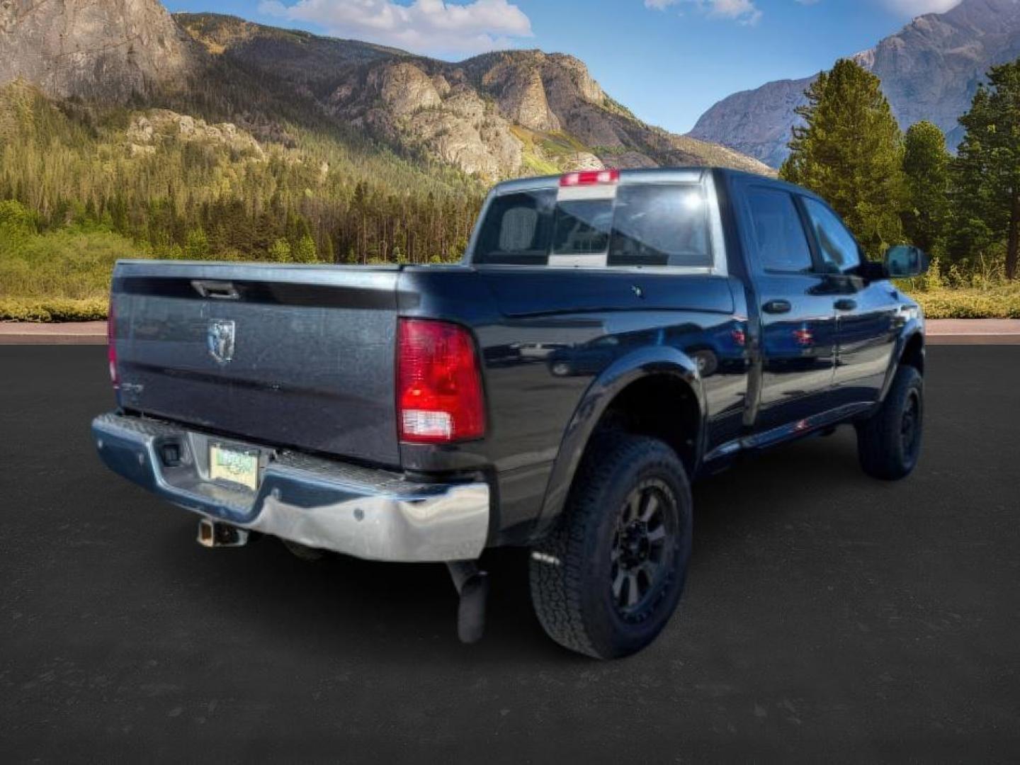 2014 GRAY /CLOTH Ram 2500 SLT (3C6UR5DJ8EG) with an 5.7 engine, AUTOMATIC transmission, located at 1235 N Woodruff Ave., Idaho Falls, 83401, (208) 523-1053, 43.507172, -112.000488 - At Timberline Auto, finding a great deal on your next vehicle is always easy! Our experienced sales staff's goal is to help find you the right vehicle at the right price! Our knowledgeable finance department has options for almost any credit score. We offer extended service contract options to prote - Photo#6
