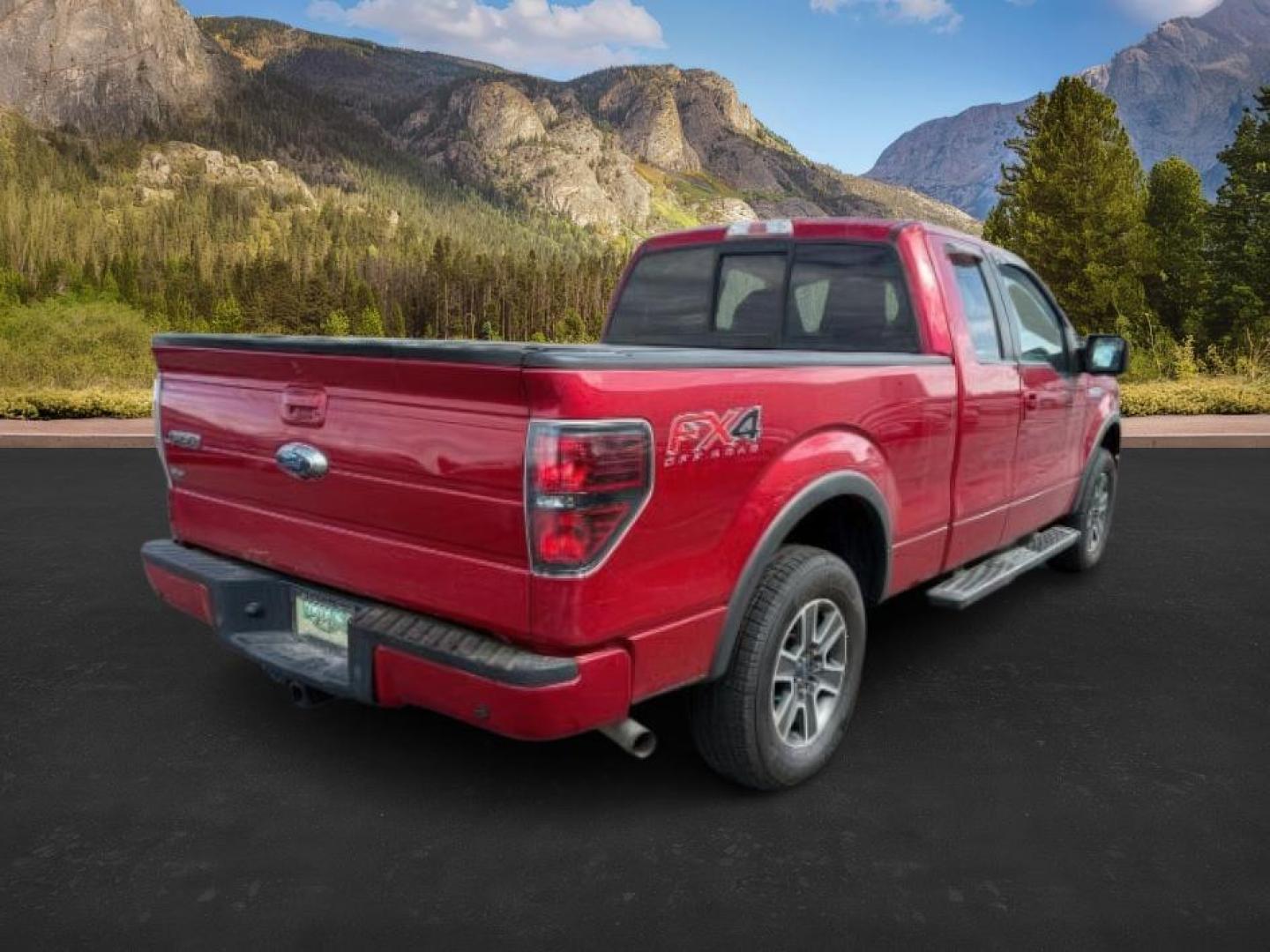 2012 RED /Black Leather Interior Ford F-150 (1FTFX1EF6CF) with an 50L V8 engine, Automatic transmission, located at 1175 N Woodruff Ave, Idaho Falls, ID, 83401, 43.506901, -111.999657 - At Timberline Auto, finding a great deal on your next vehicle is always easy! Our experienced sales staff's goal is to help find you the right vehicle at the right price! Our knowledgeable finance department has options for almost any credit score. We offer extended service contract options to prote - Photo#5